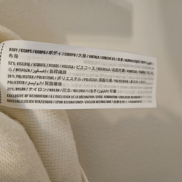 NWT Abercrombie LuxeLoft Short Sleeve Sweater Cardigan Size XXS - Picture 8 of 8